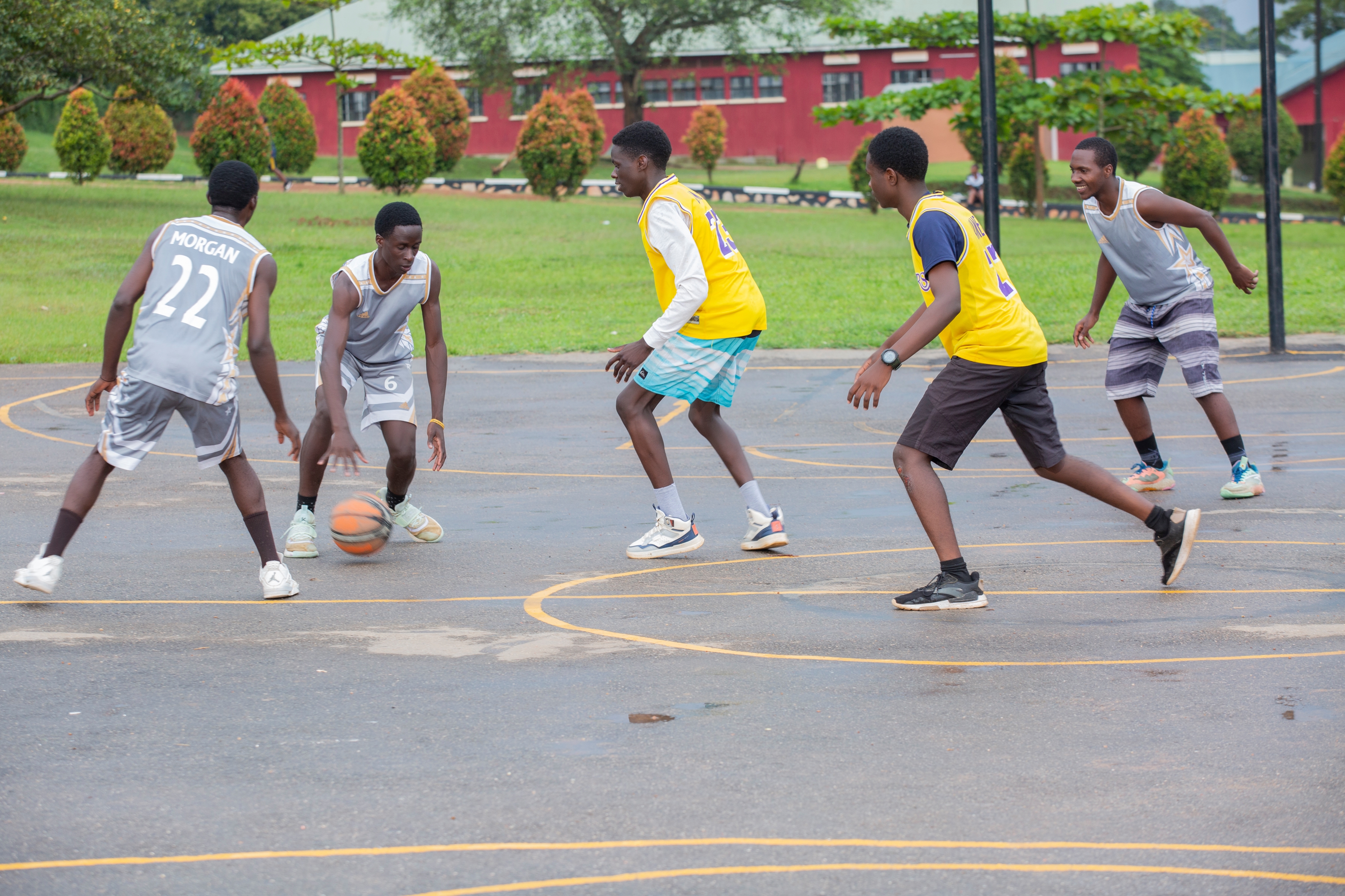 Basket Ball